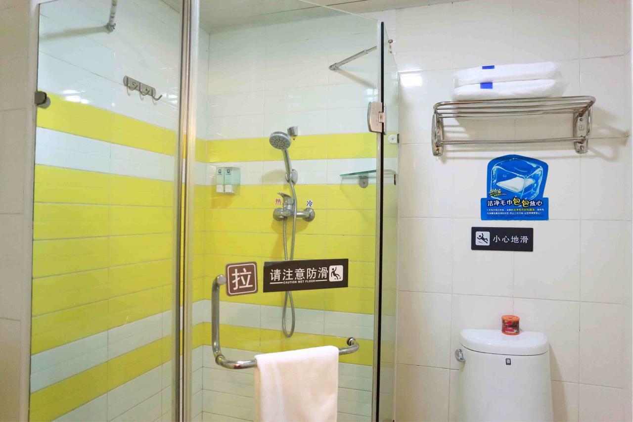 7Days Inn Deyang Wenmiao Square Camera foto