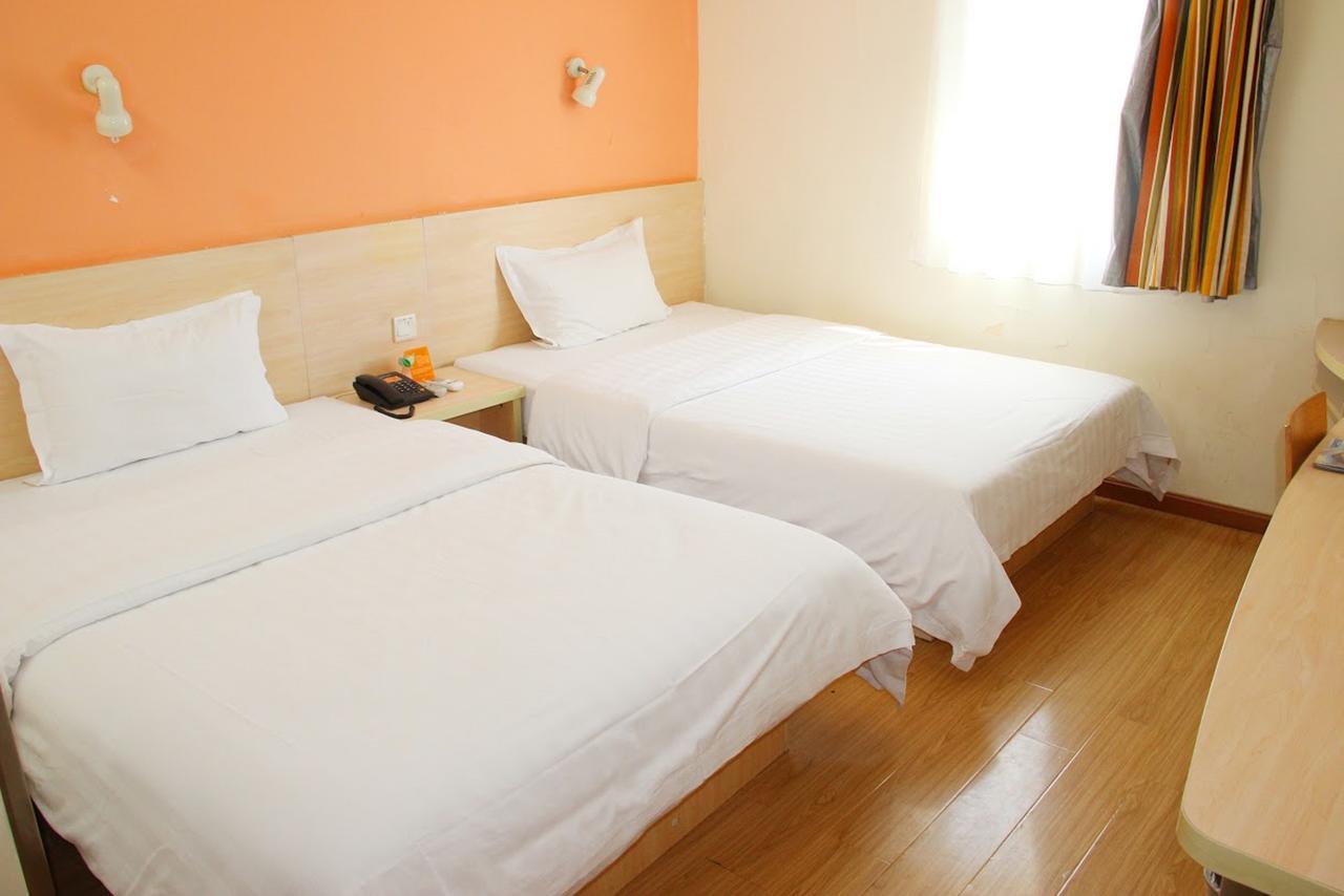 7Days Inn Deyang Wenmiao Square Esterno foto