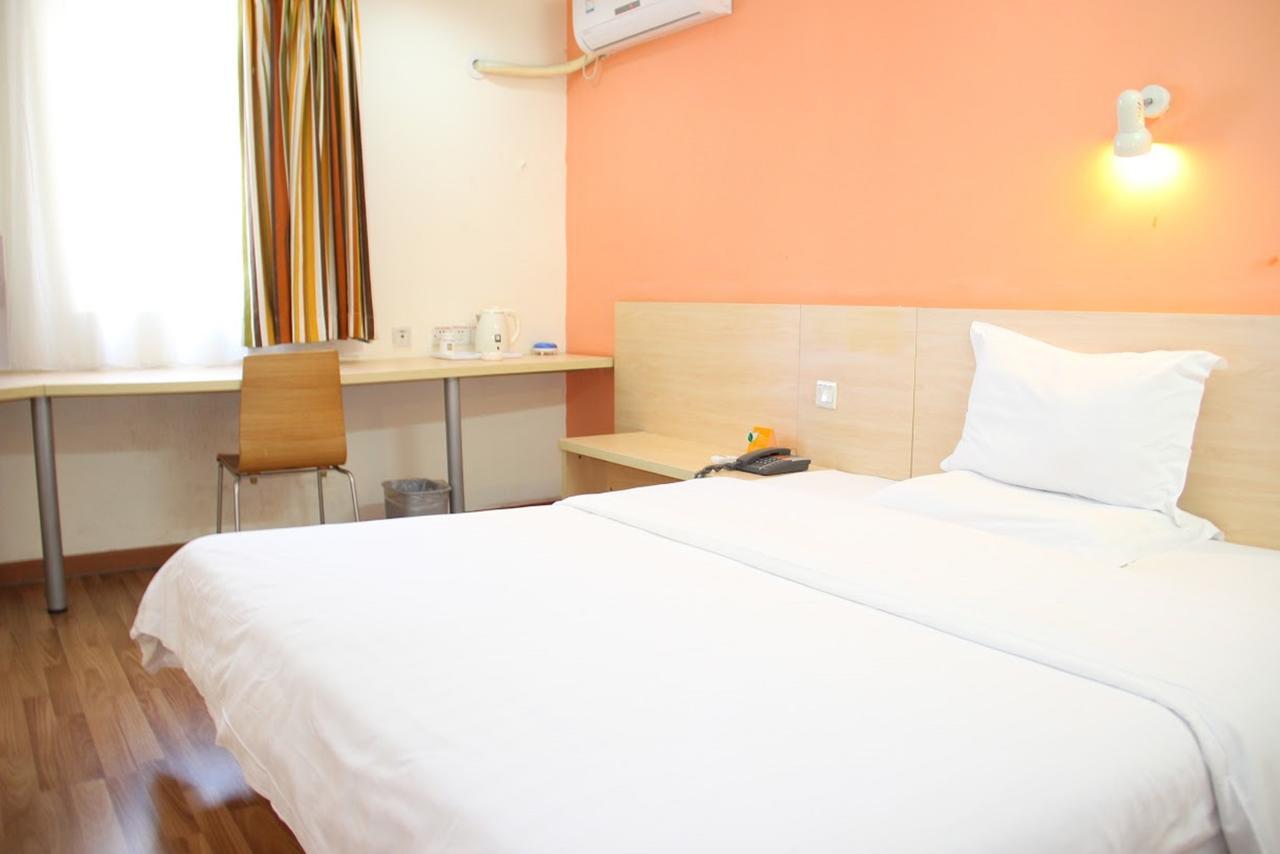 7Days Inn Deyang Wenmiao Square Esterno foto