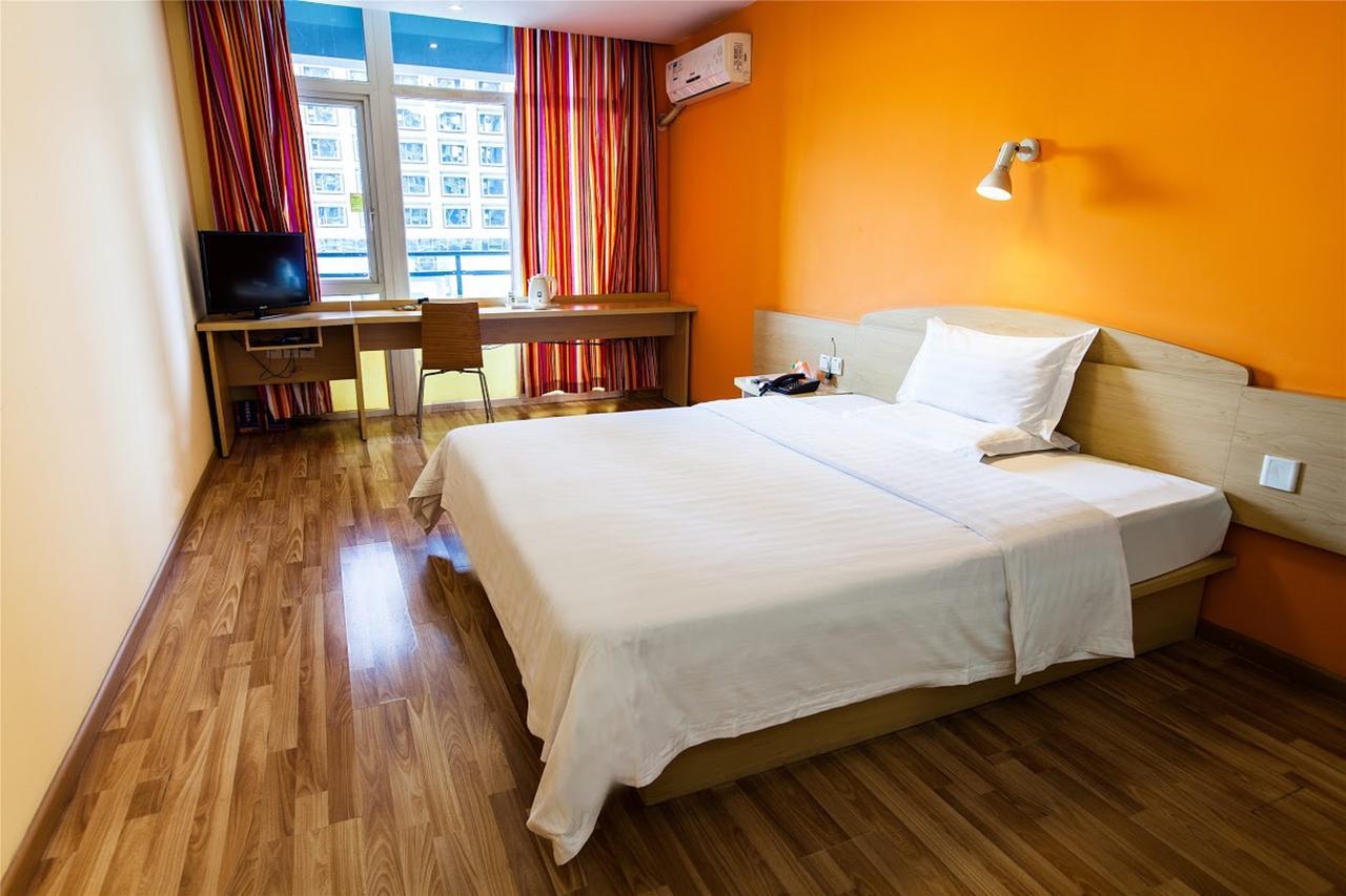 7Days Inn Deyang Wenmiao Square Esterno foto